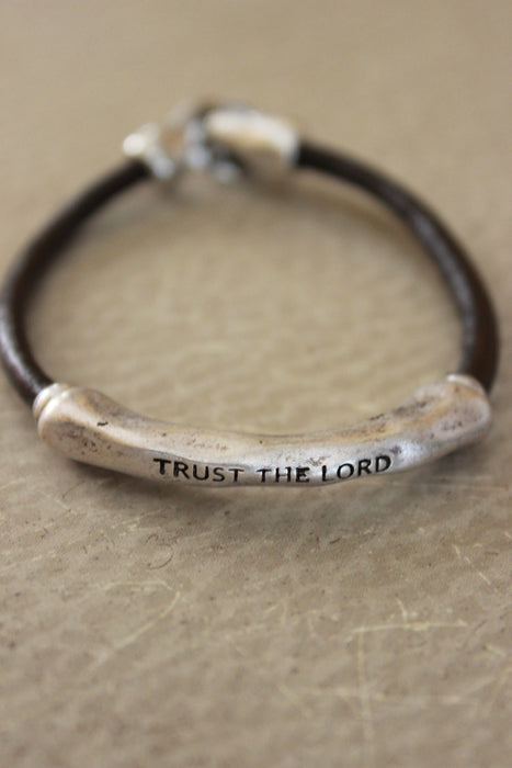 "Trust the Lord" Textured Message Bar Bracelet